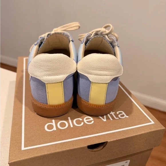 DOLCE VITA BLUE NOTICE SNEAKERS SIZE 7.5 - Picture 4 of 5